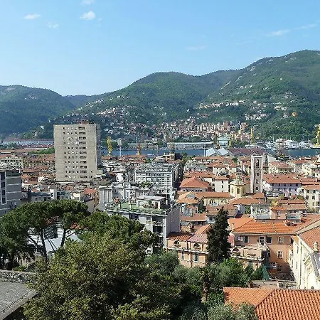 Casa Arcobaleno Cinque Terre شقة